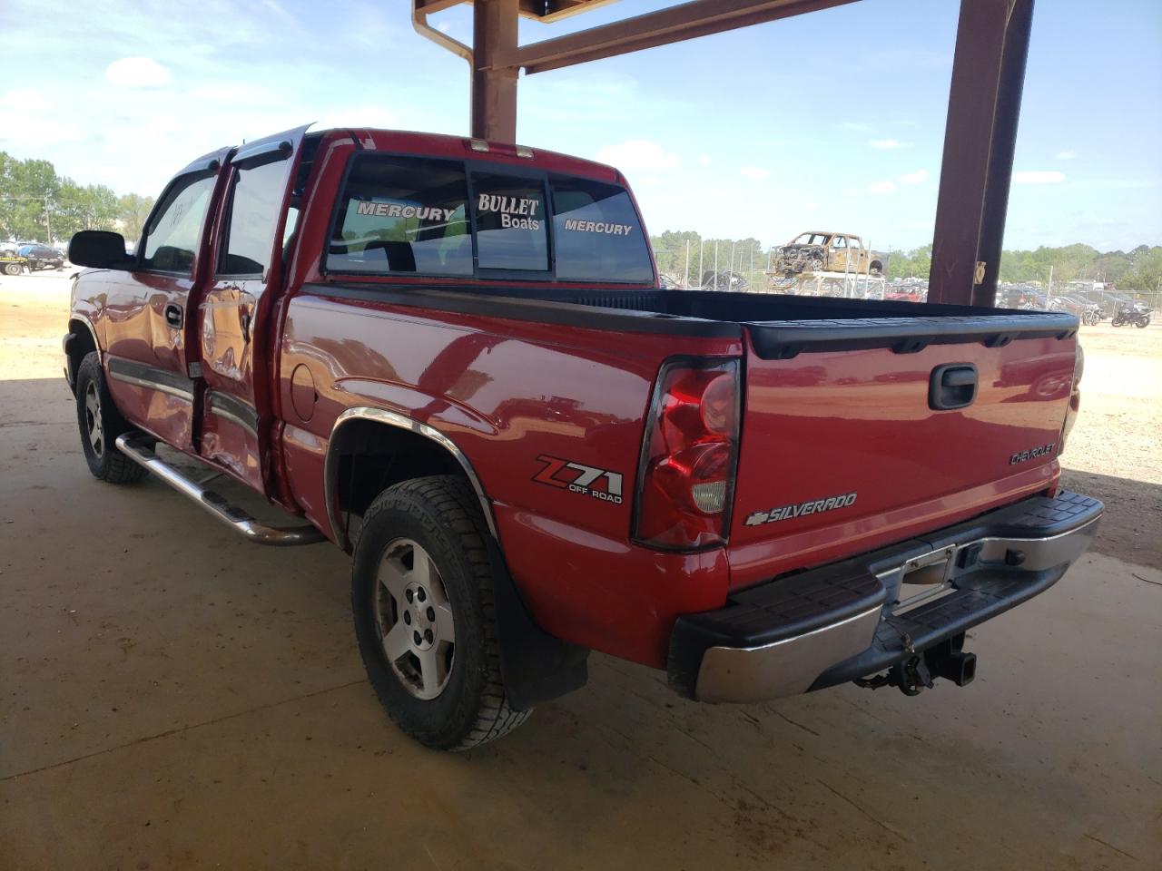 Photo 3 from auction – 2005 CHEVROLET SILVERADO with VIN 2GCEK13T151160282
