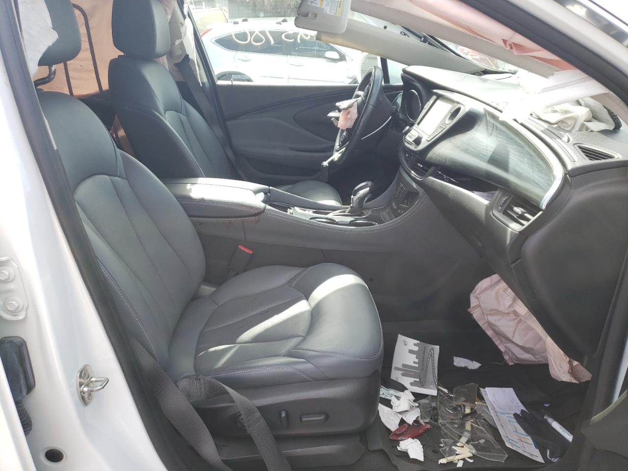 Photo 5 from auction – 2019 BUICK ENVISION E with VIN LRBFXCSAXKD018609