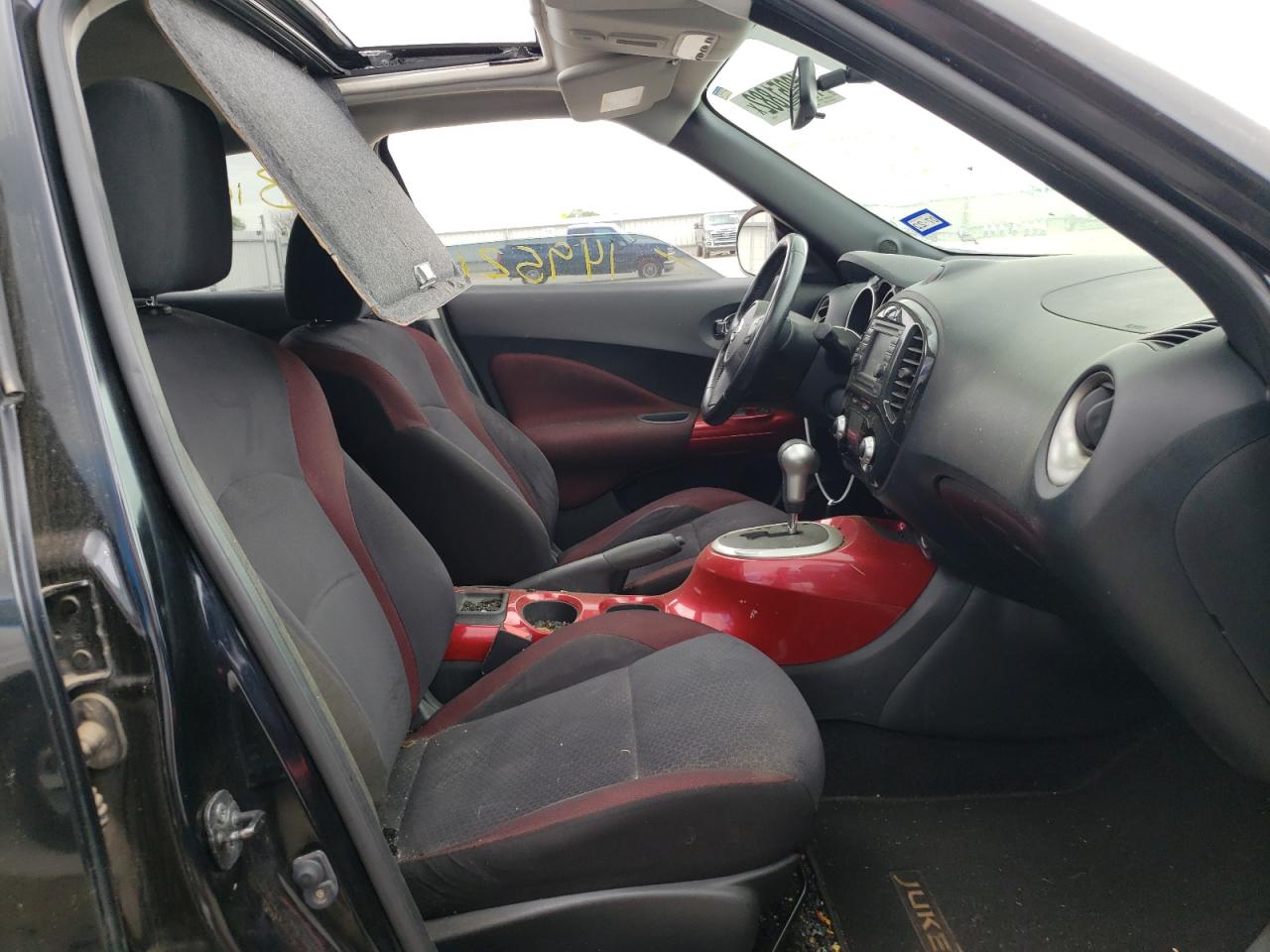 Photo 5 from auction – 2011 NISSAN JUKE S with VIN JN8AF5MR0BT003818