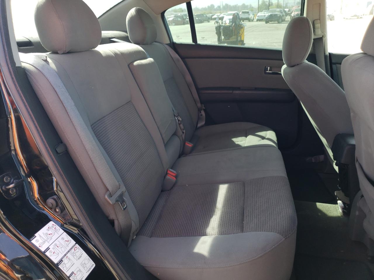 Photo 6 from auction – 2011 NISSAN SENTRA 2.0 with VIN 3N1AB6AP4BL713991
