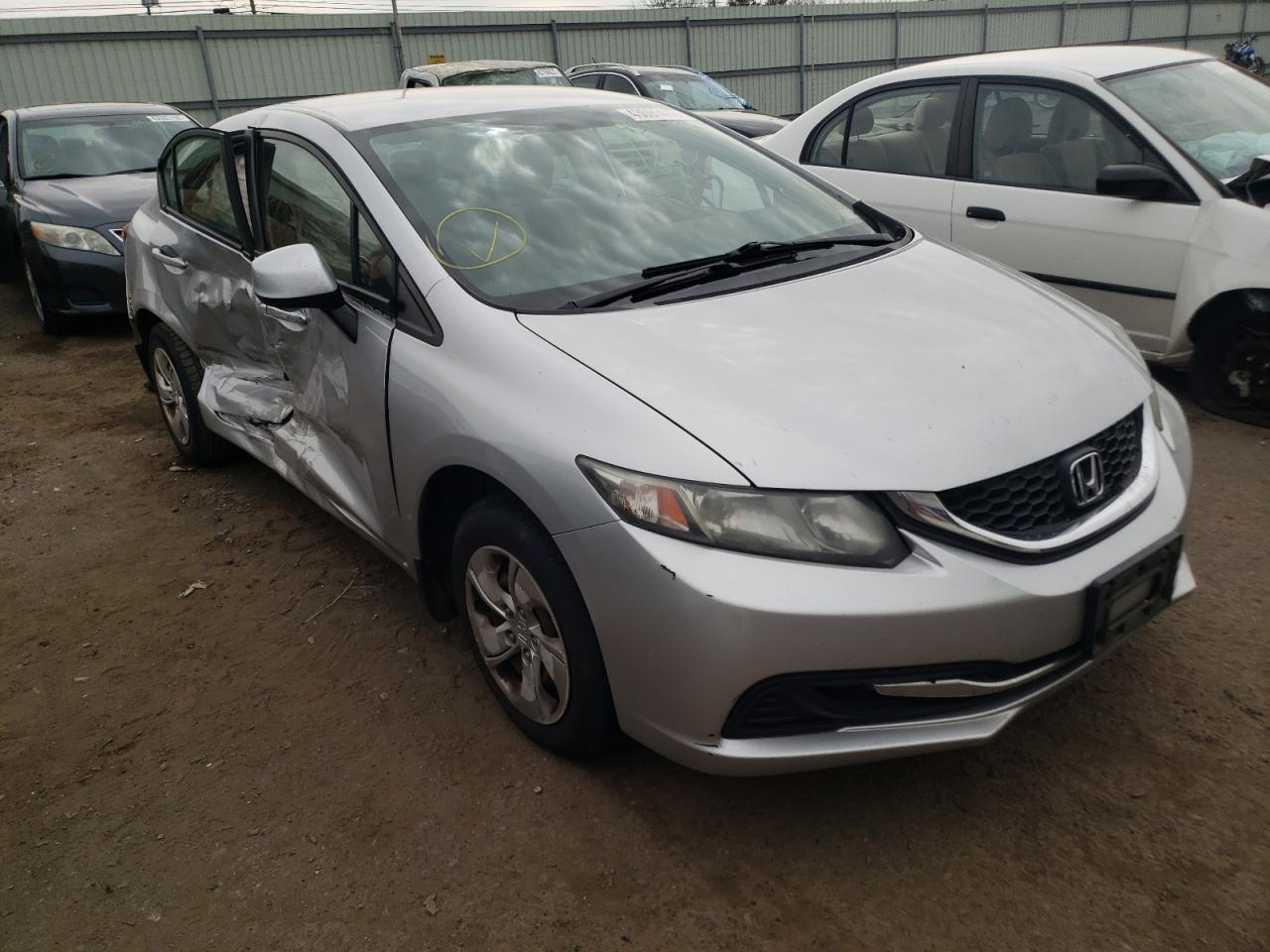 HONDA CIVIC LX 2013 with VIN 19XFB2F50DE025982 - Photo from auction
