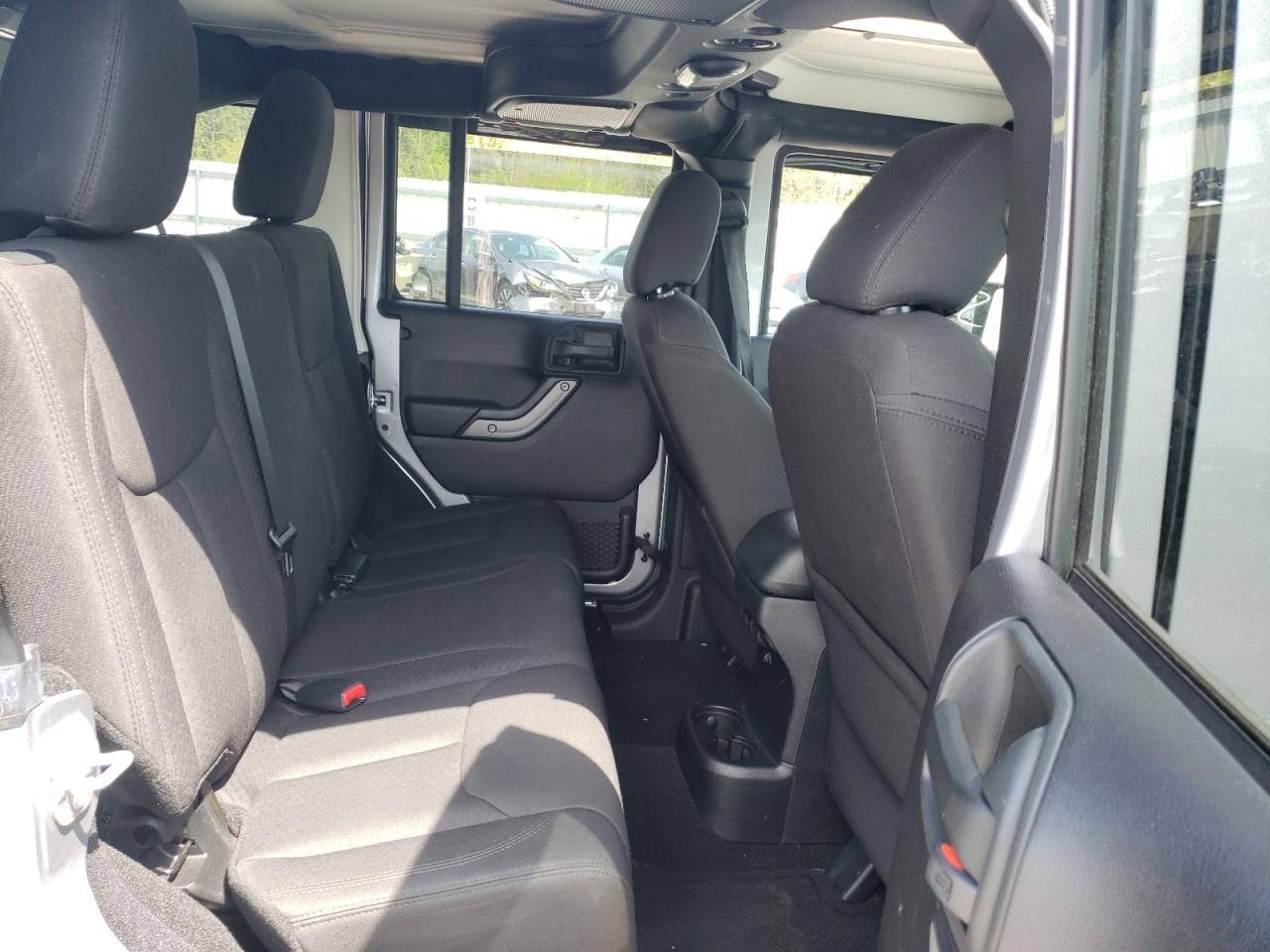 Photo 6 from auction – 2016 JEEP WRANGLER U with VIN 1C4BJWDGXGL257451