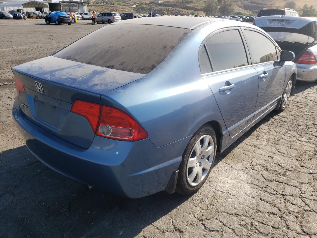 Photo 4 from auction – 2007 HONDA CIVIC LX with VIN JHMFA16597S009339