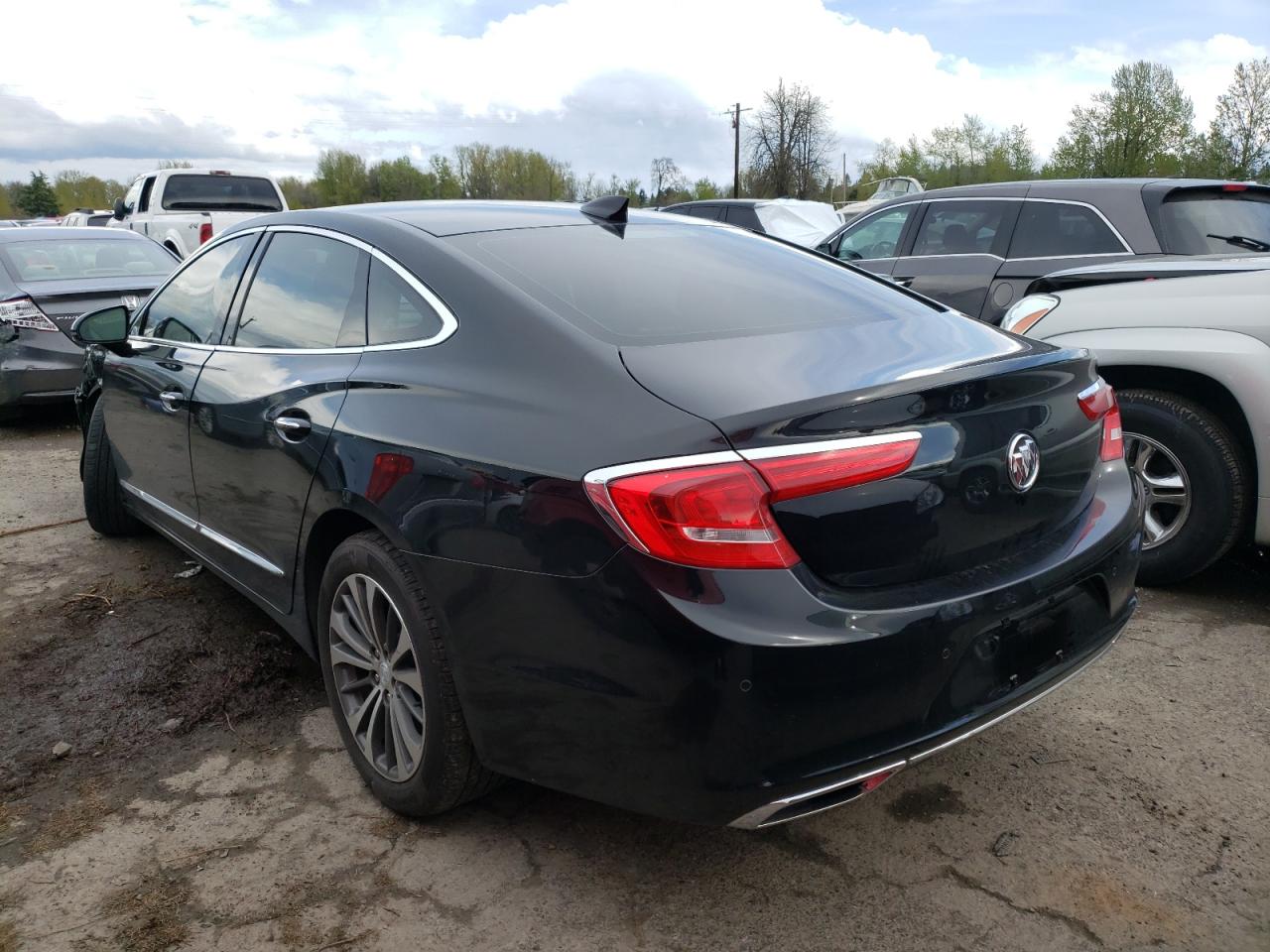 Photo 3 from auction – 2017 BUICK LACROSSE E with VIN 1G4ZP5SSXHU172163