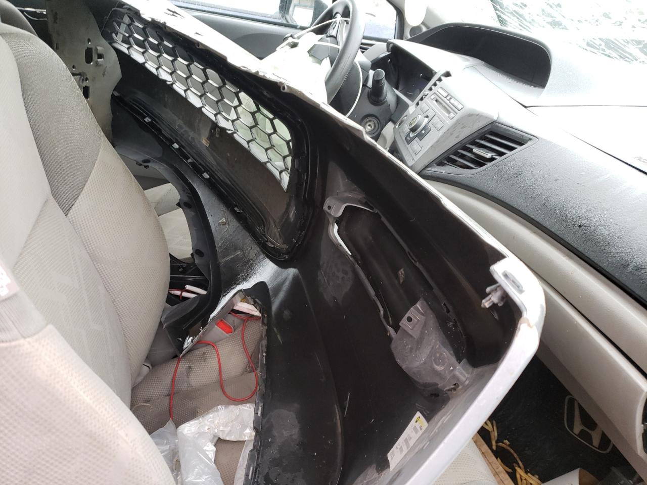 Photo 5 from auction – 2012 HONDA CIVIC LX with VIN 2HGFG3B59CH543817