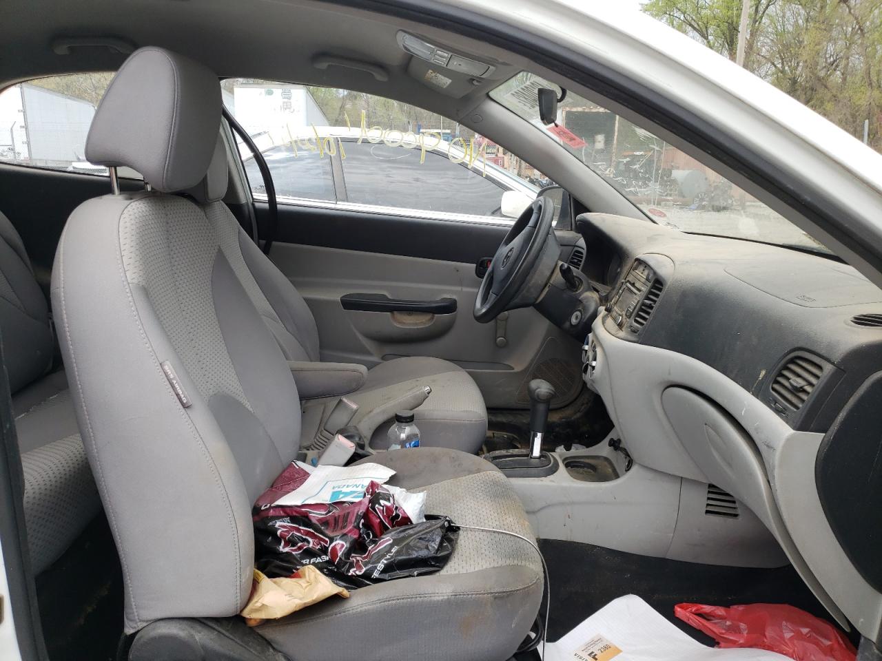 Photo 5 from auction – 2011 HYUNDAI ACCENT GL with VIN KMHCM3ACXBU199920