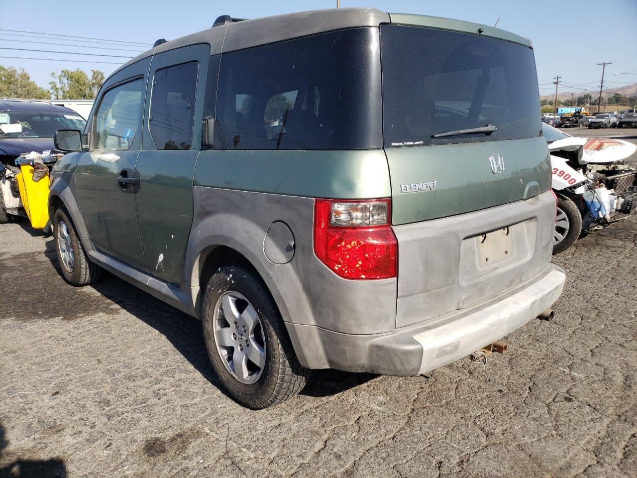 Photo 3 from auction – 2005 HONDA ELEMENT EX with VIN 5J6YH286X5L013144