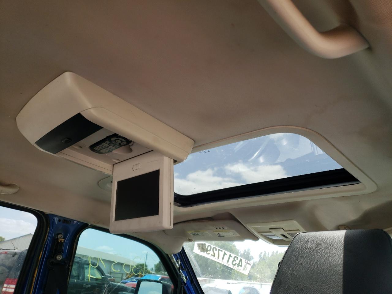 Photo 9 from auction – 2007 DODGE NITRO SLT with VIN 1D8GU58K37W553093