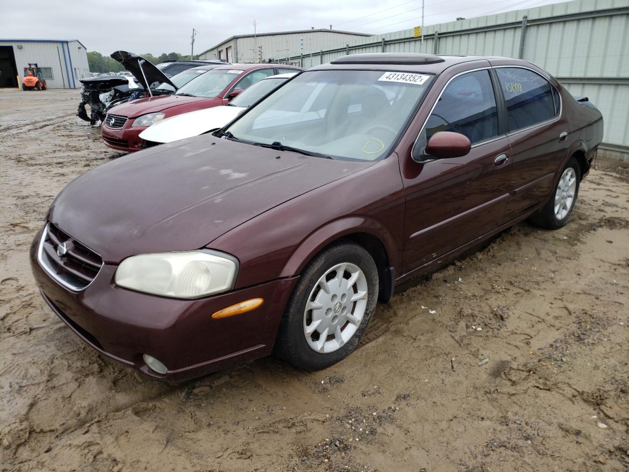 Photo 2 from auction – 1999 NISSAN MAXIMA GLE with VIN JN1CA31D7YT507178