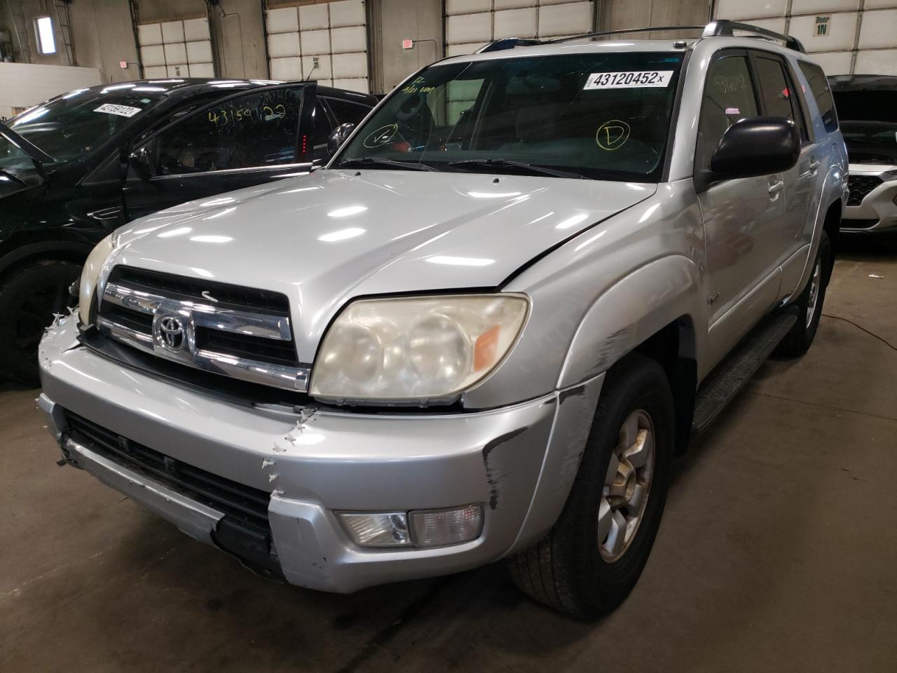 Photo 2 from auction – 2005 TOYOTA 4RUNNER SR with VIN JTEZU14R550063933