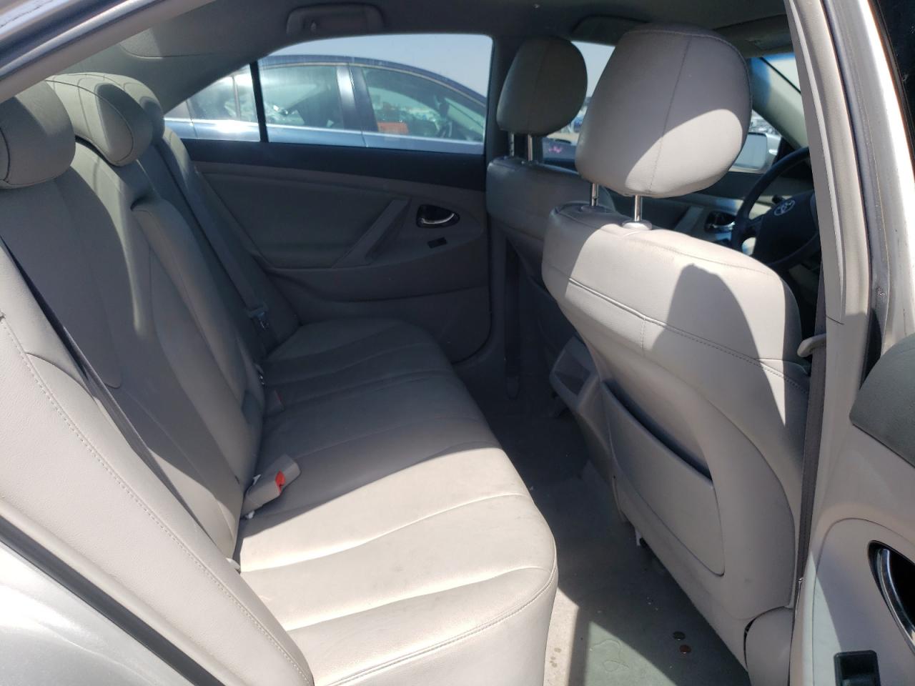 Photo 6 from auction – 2009 TOYOTA CAMRY with VIN 4T1BE46K29U892148