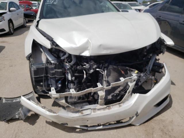 Photo 9 from auction – 2017 NISSAN ALTIMA 2.5 with VIN 1N4AL3AP5HC237060