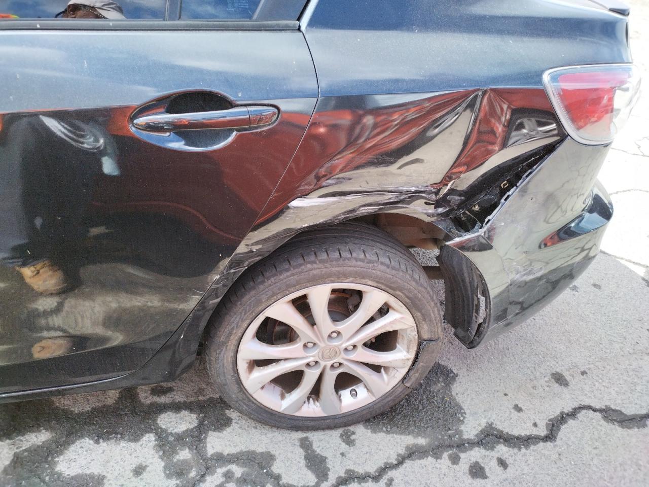 Zdjęcie 9 z aukcji – 2011 MAZDA 3 S z VIN JM1BL1U66B1481678