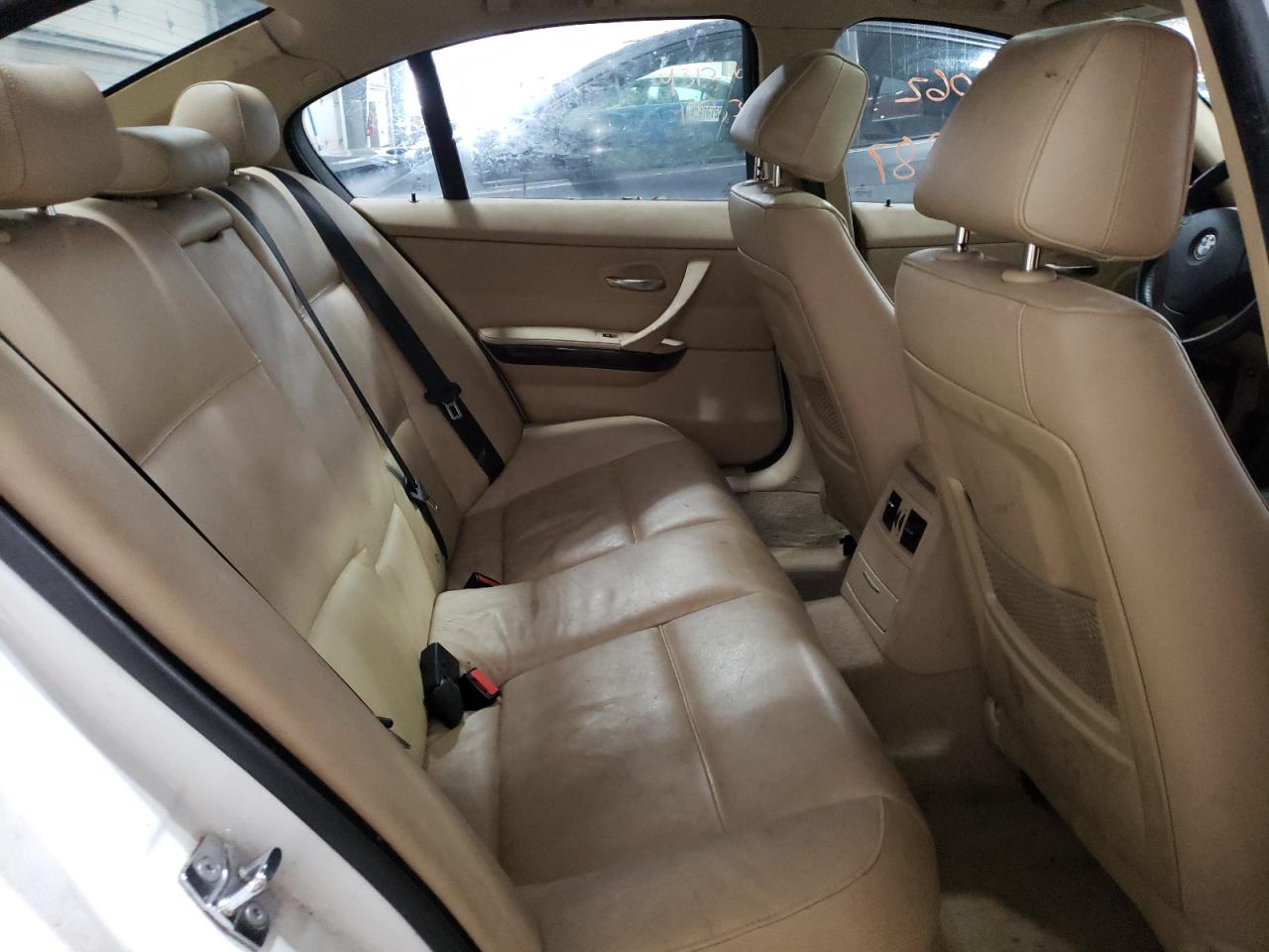 Photo 6 from auction – 2008 BMW 328 I with VIN WBAVA33538KX88619
