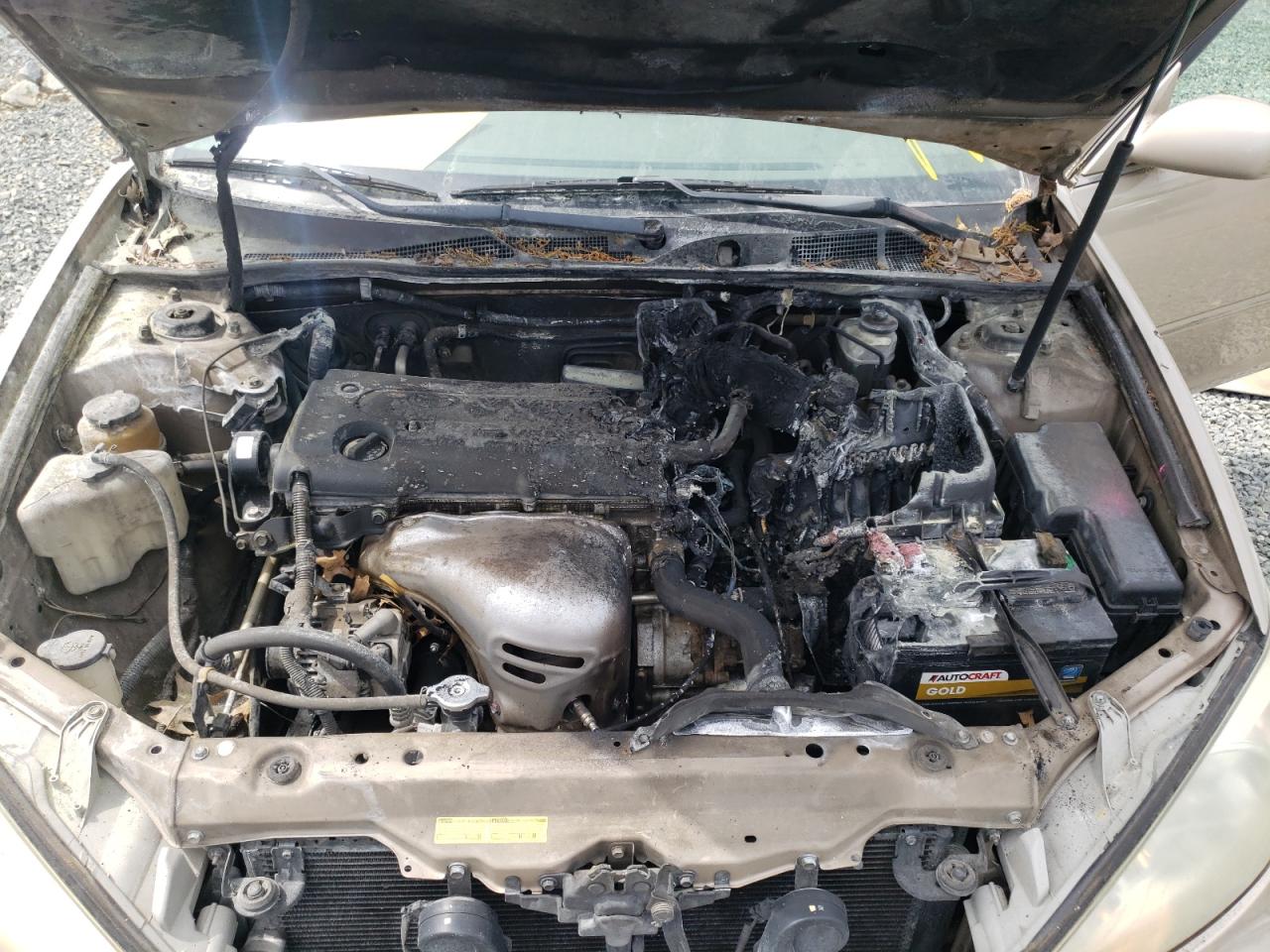 Photo 7 from auction – 2002 TOYOTA CAMRY LE with VIN 4T1BE32K72U595902