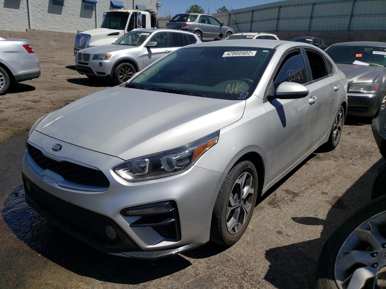 Photo 2 from auction – 2019 KIA FORTE FE with VIN 3KPF24AD2KE136699