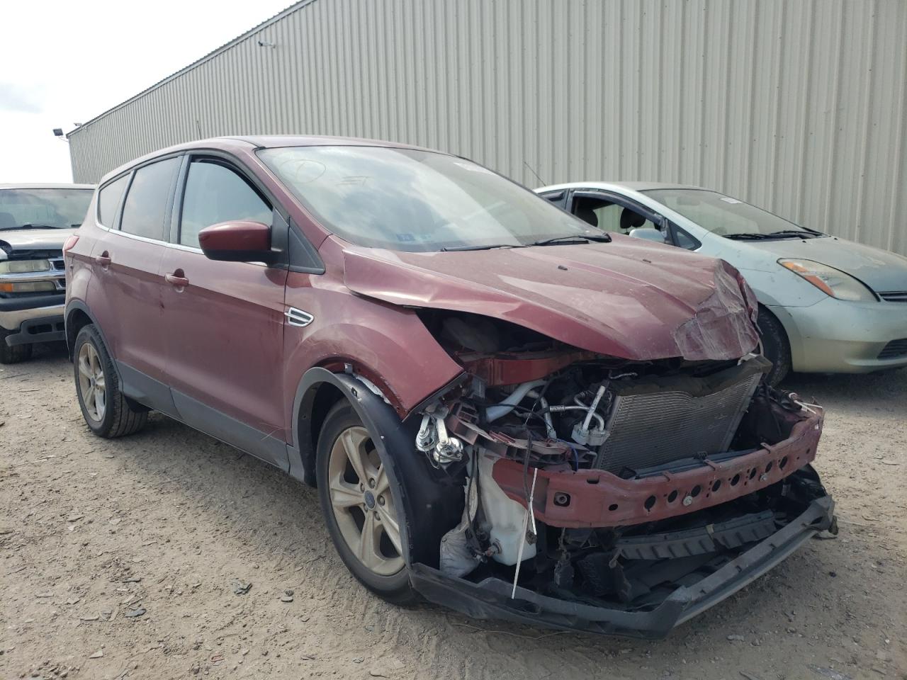 FORD ESCAPE SE 2016 with VIN 1FMCU0GX3GUB14593 - Photo from auction