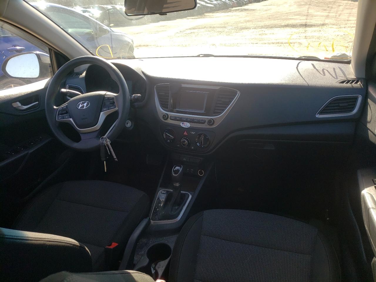 Photo 9 from auction – 2018 HYUNDAI ACCENT SE with VIN 3KPC24A34JE018291