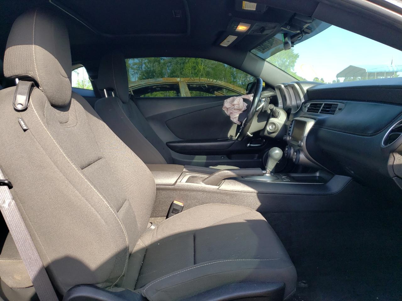 Photo 5 from auction – 2014 CHEVROLET CAMARO LT with VIN 2G1FB1E30E9213775