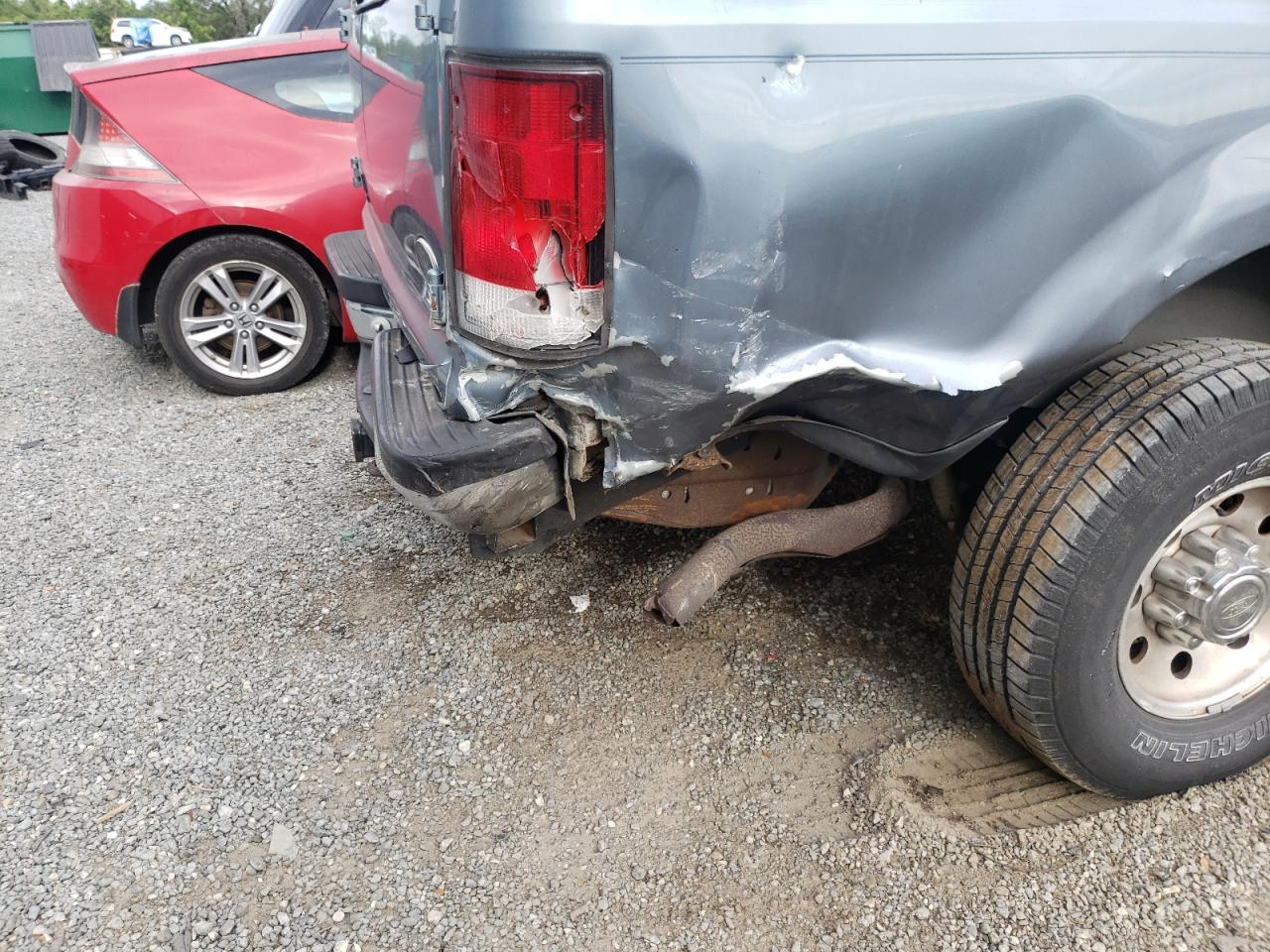 Photo 9 from auction – 2000 FORD EXCURSION with VIN 1FMNU41S2YEB19566