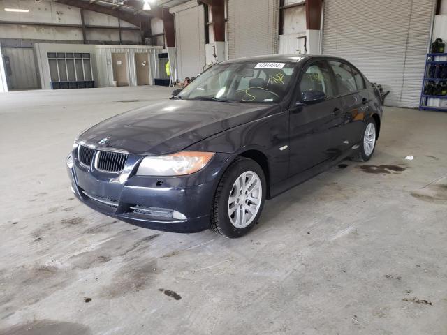 Photo 2 from auction – 2006 BMW 325 XI with VIN WBAVD13556KV06053