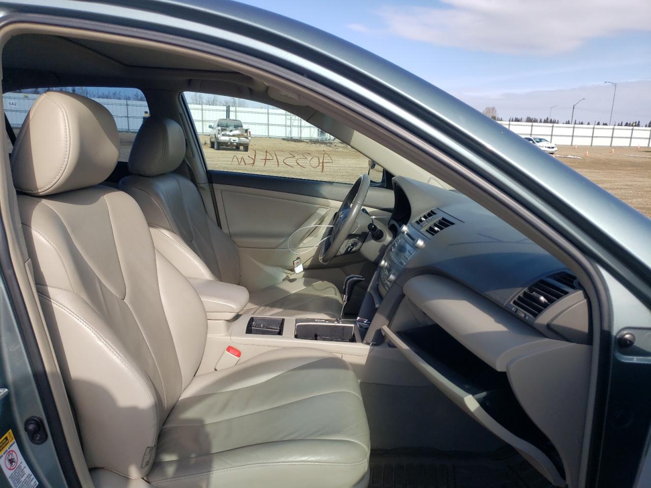 Photo 5 from auction – 2007 TOYOTA CAMRY HYBR with VIN 4T1BB46K07U026180