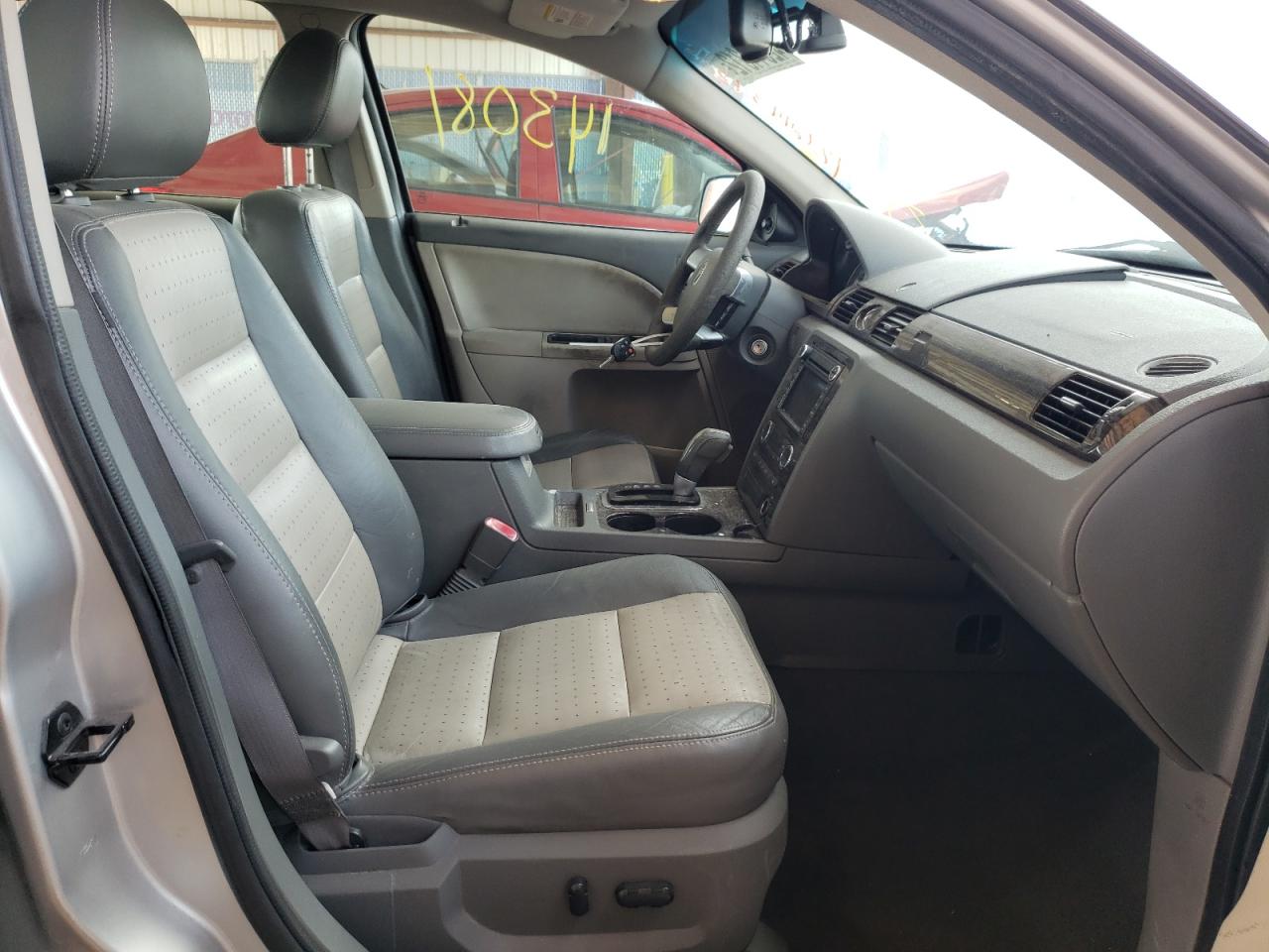 Photo 5 from auction – 2008 MERCURY SABLE PREM with VIN 1MEHM42W88G618216