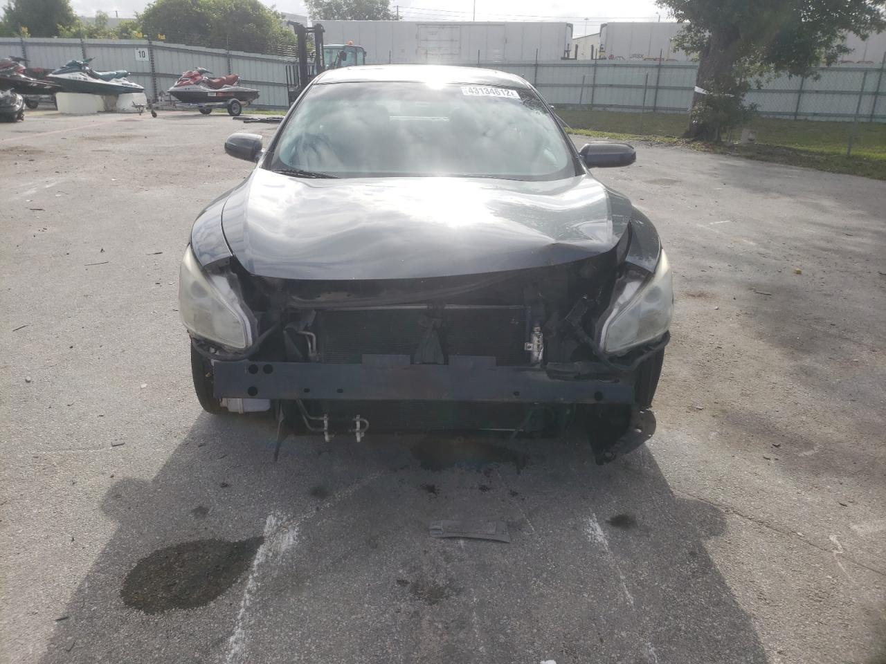 Photo 9 from auction – 2013 NISSAN MAXIMA S with VIN 1N4AA5AP5DC835807