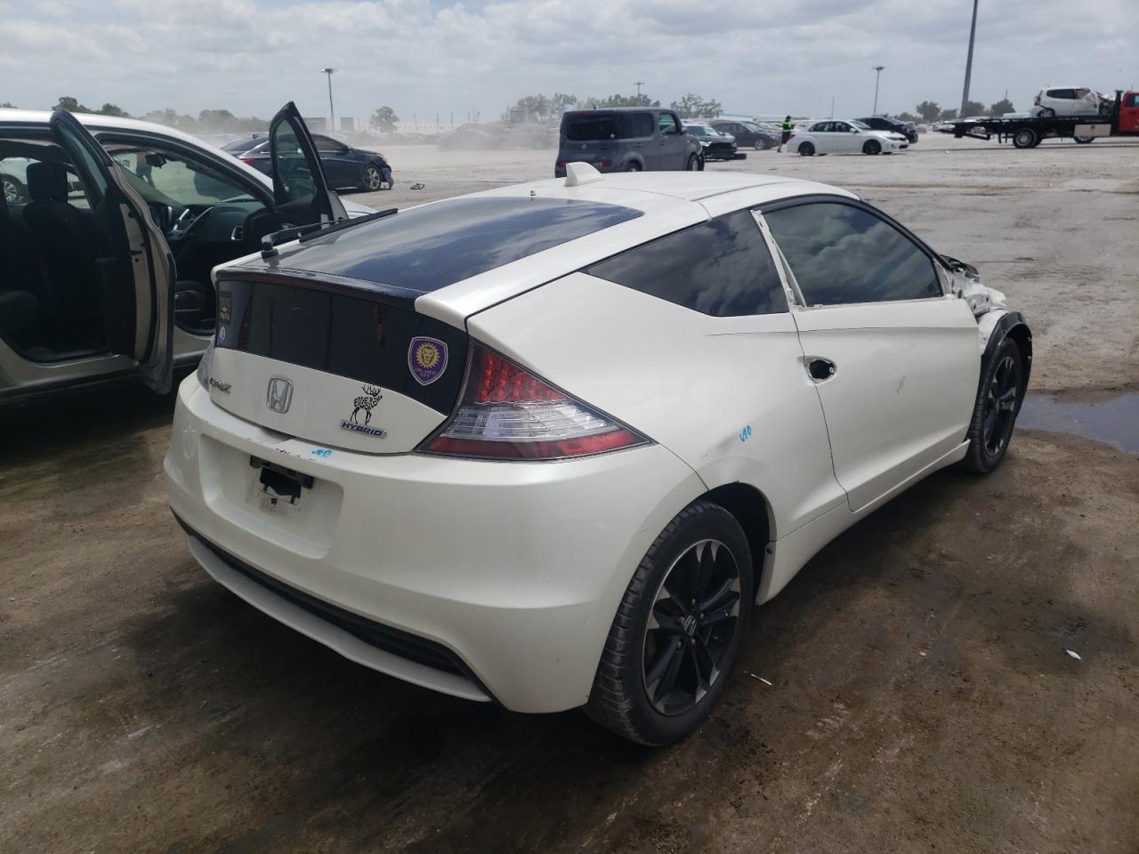 Photo 4 from auction – 2015 HONDA CR-Z EX with VIN JHMZF1D64FS001030