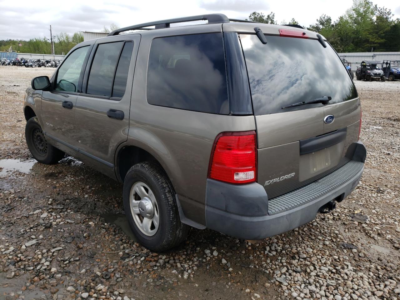 Photo 3 from auction – 2004 FORD EXPLORER X with VIN 1FMZU62K24ZA26349