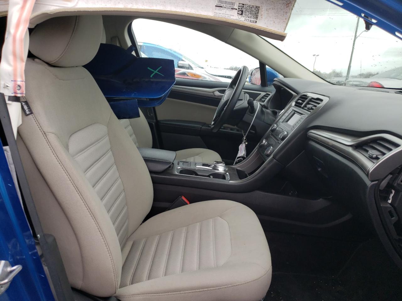 Photo 5 from auction – 2017 FORD FUSION S with VIN 3FA6P0G72HR185601