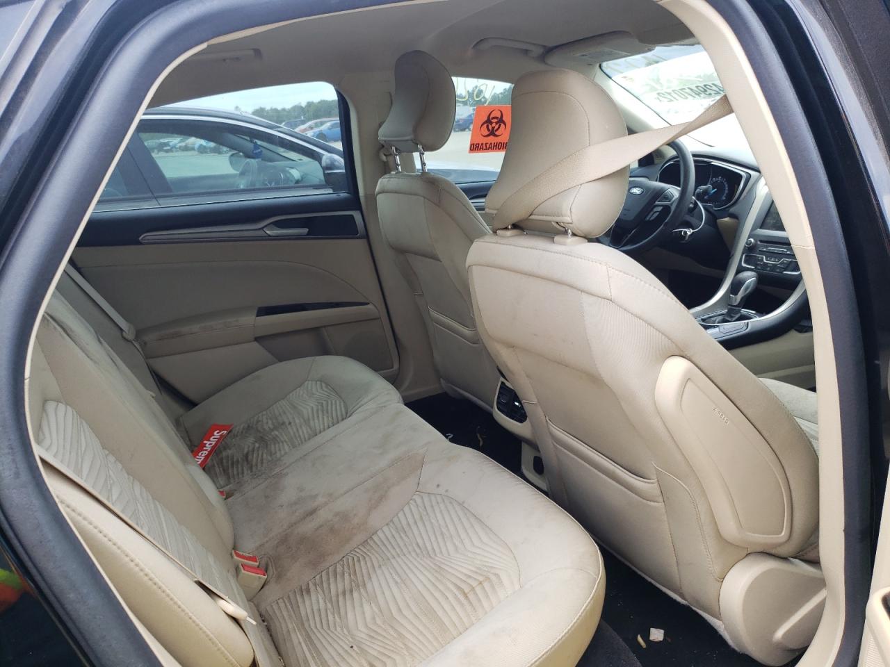 Photo 6 from auction – 2016 FORD FUSION SE with VIN 3FA6P0H72GR170223