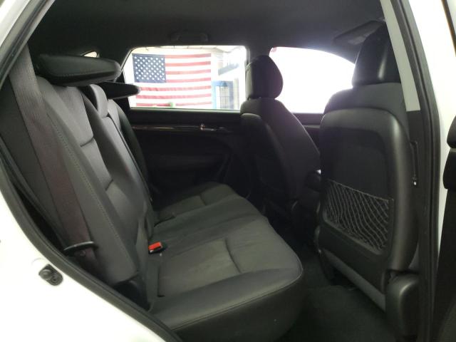 Photo 6 from auction – 2011 KIA SORENTO BA with VIN 5XYKTDA27BG174734