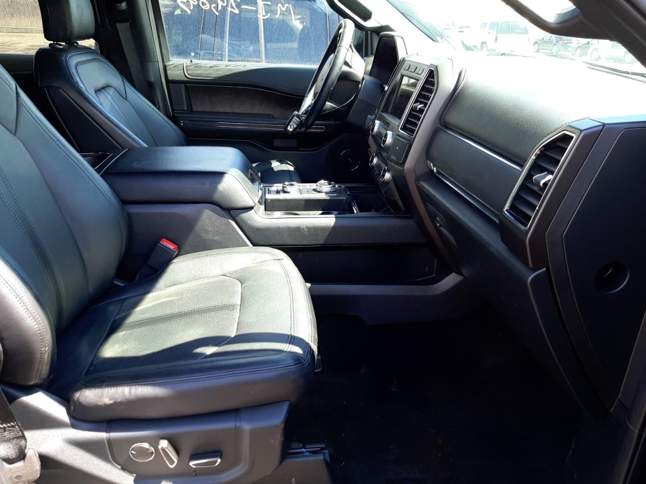 Photo 5 from auction – 2020 FORD EXPEDITION with VIN 1FMJK2AT8LEA50702