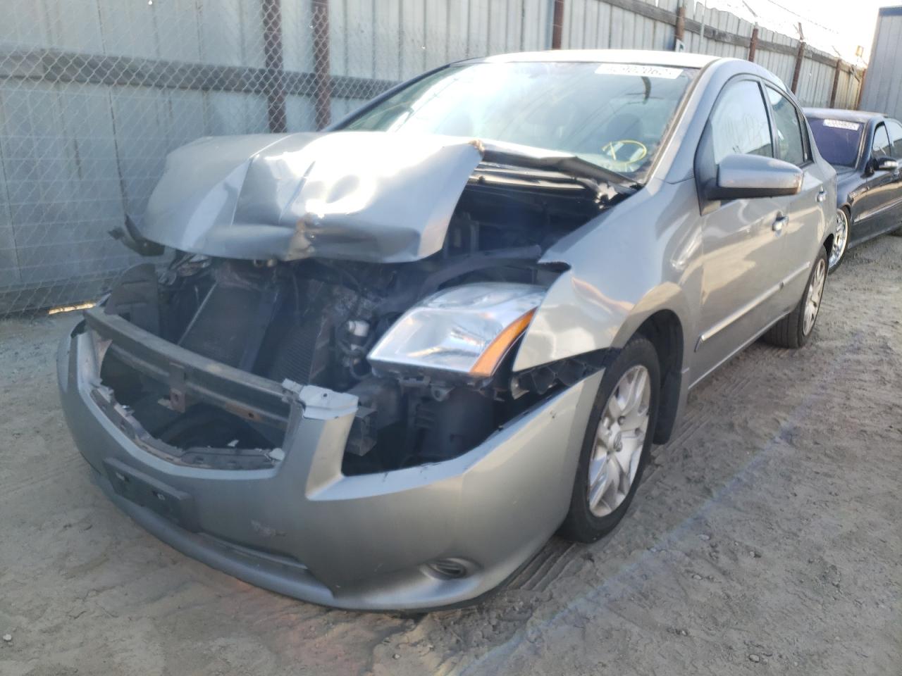Photo 2 from auction – 2012 NISSAN SENTRA 2.0 with VIN 3N1AB6AP2CL708161