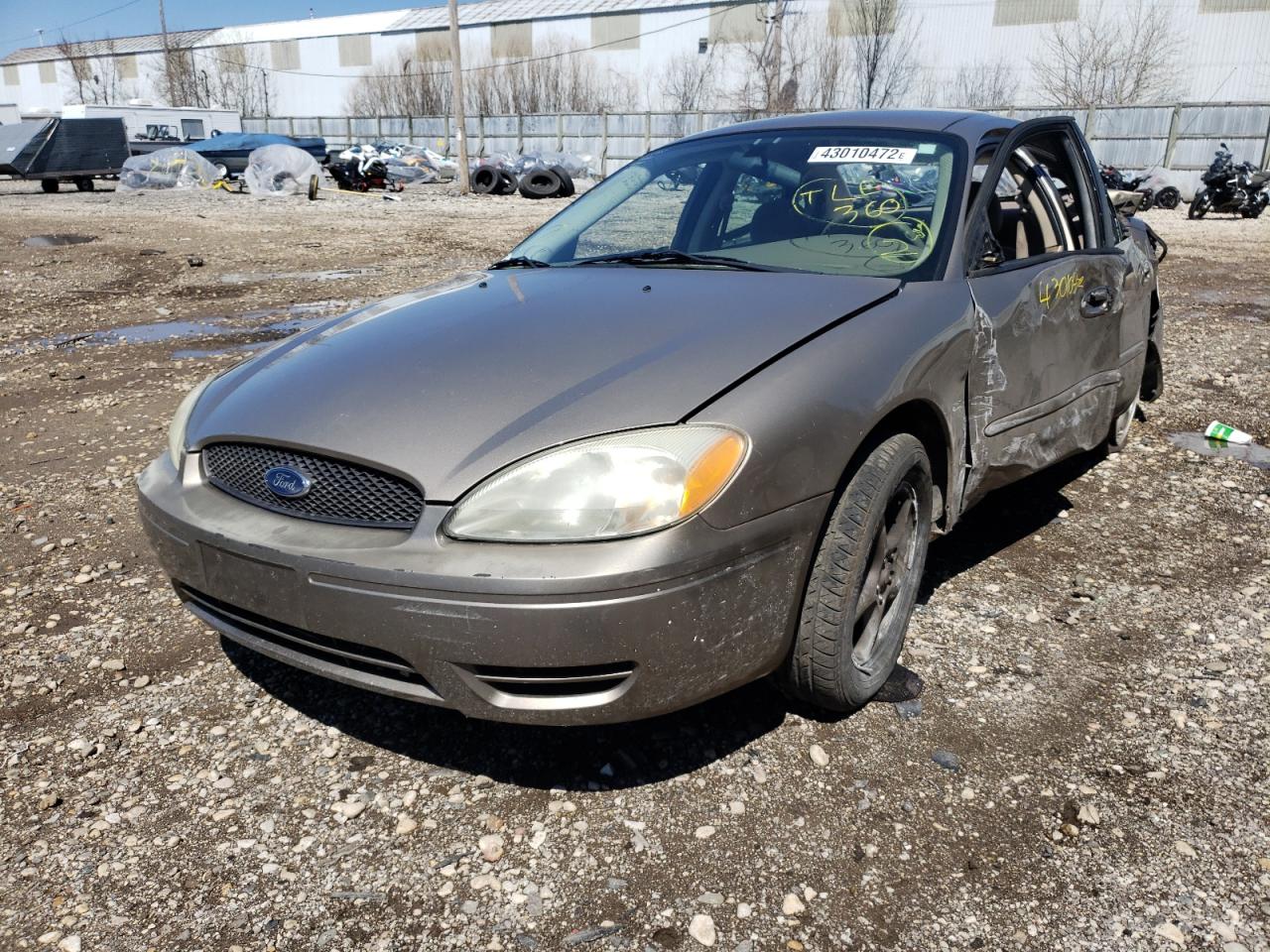Photo 2 from auction – 2004 FORD TAURUS SE with VIN 1FAFP53U64G126805