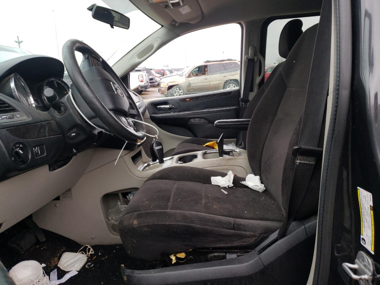 Photo 5 from auction – 2012 DODGE GRAND CARA with VIN 2C4RDGCGXCR365468