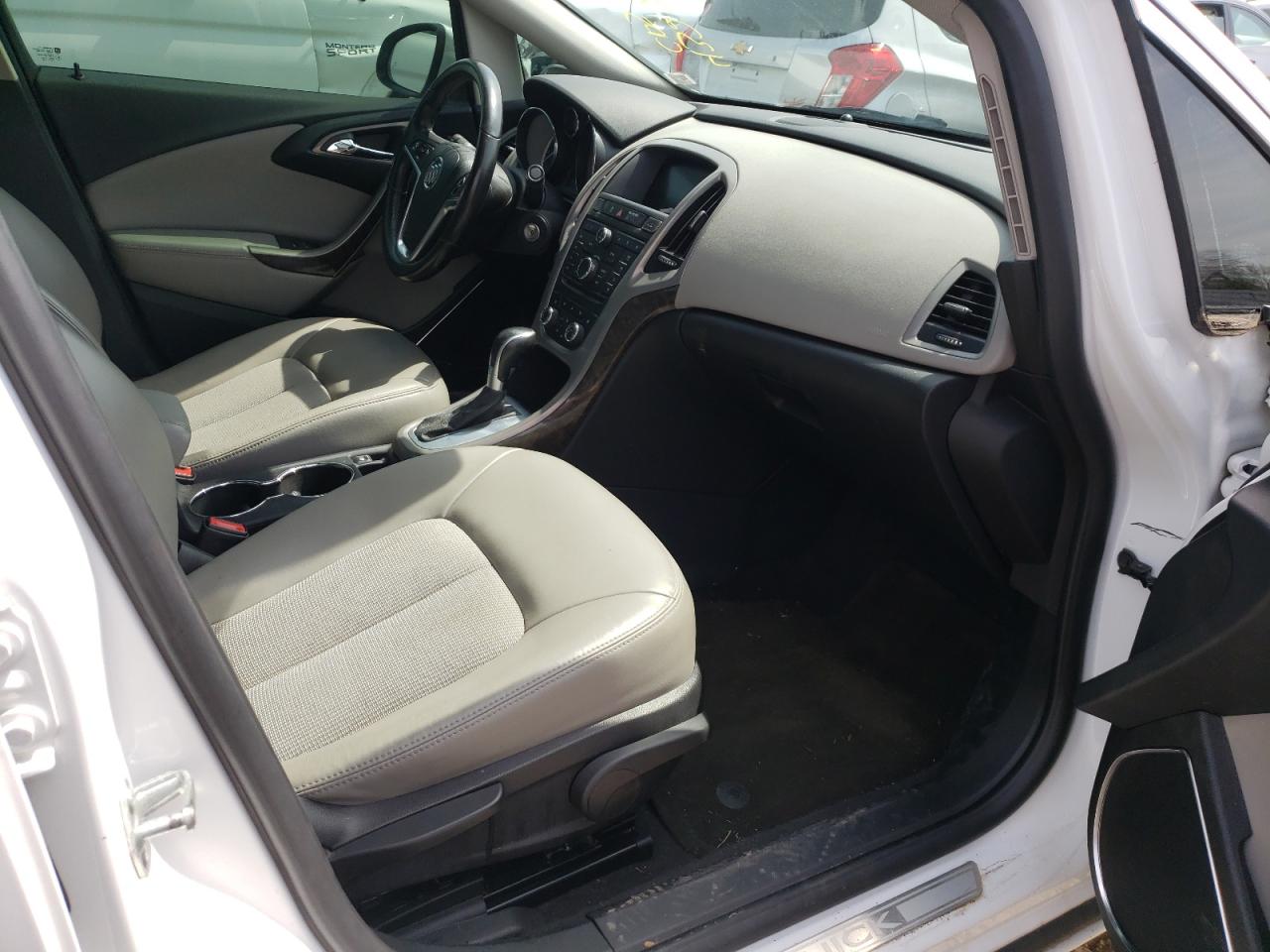 Photo 5 from auction – 2014 BUICK VERANO CON with VIN 1G4PR5SK5E4202506