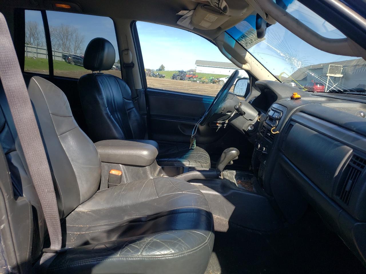 Photo 5 from auction – 2002 JEEP GRAND CHER with VIN 1J4GW48S52C315835