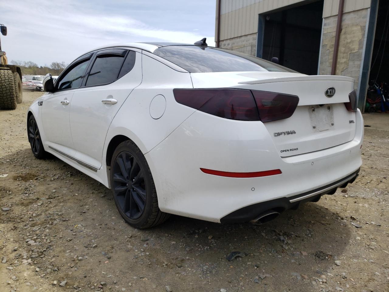 Photo 3 from auction – 2015 KIA OPTIMA SX with VIN 5XXGR4A60FG375151
