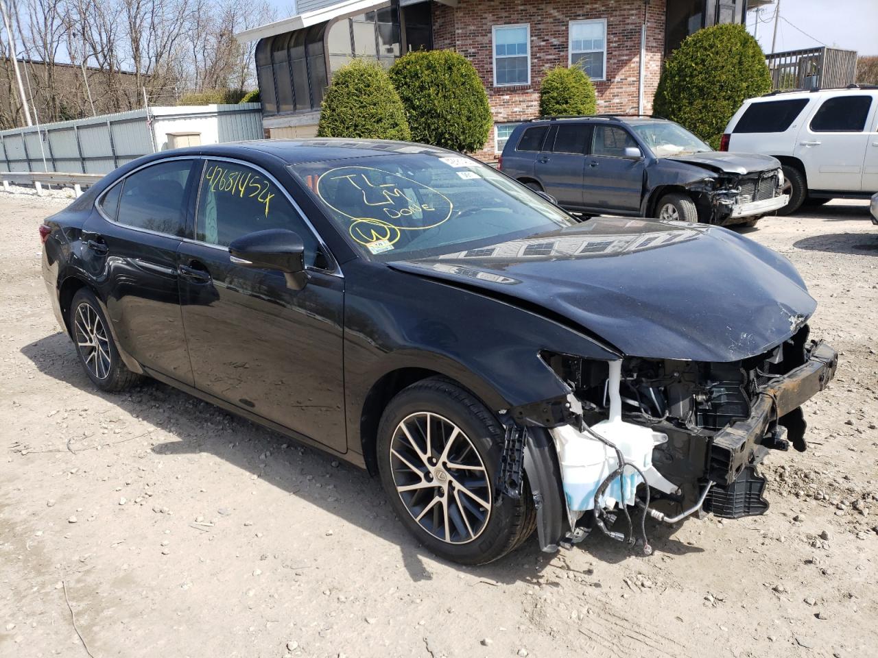 LEXUS ES 350 2016 with VIN 58ABK1GG1GU021684 - Photo from auction