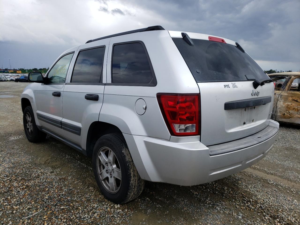 Photo 3 from auction – 2005 JEEP GRAND CHER with VIN 1J4GS48K25C671014