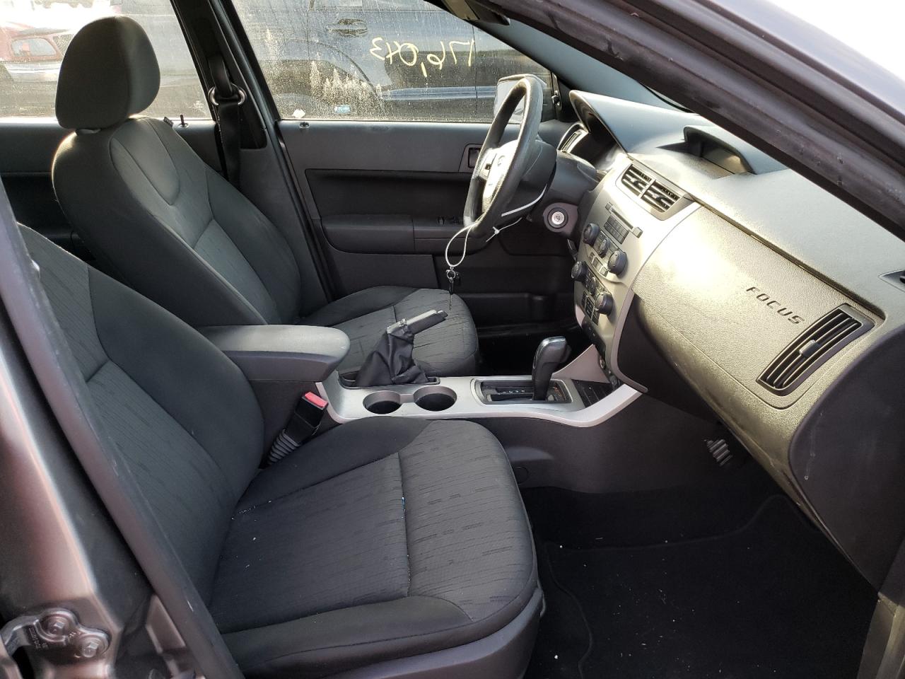 Photo 5 from auction – 2009 FORD FOCUS SE with VIN 1FAHP35N79W206081