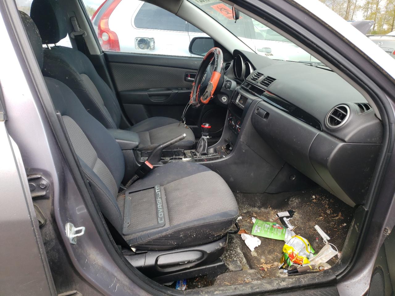 Photo 5 from auction – 2005 MAZDA 3 I with VIN JM1BK12F551312441
