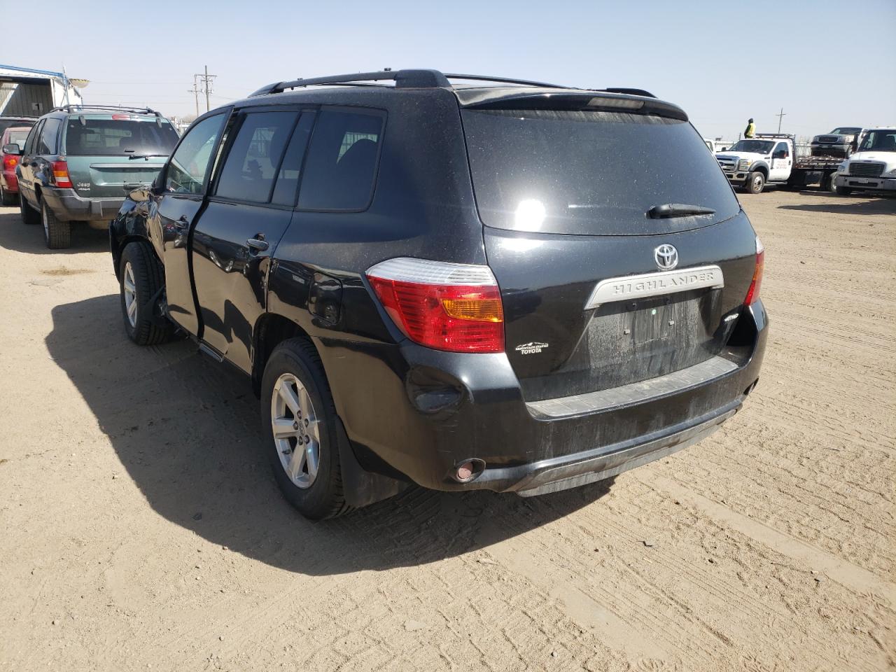 Photo 3 from auction – 2010 TOYOTA HIGHLANDER with VIN 5TDBK3EH8AS035693