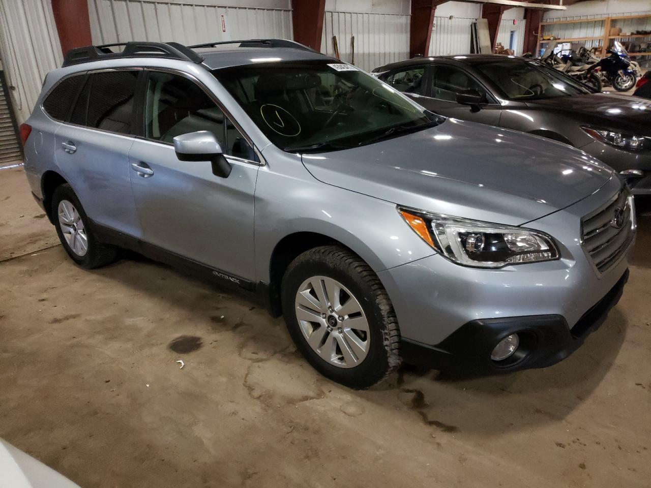 Снимка 1 от търг – 2015 SUBARU OUTBACK 2. с VIN 4S4BSBCC4F3342607