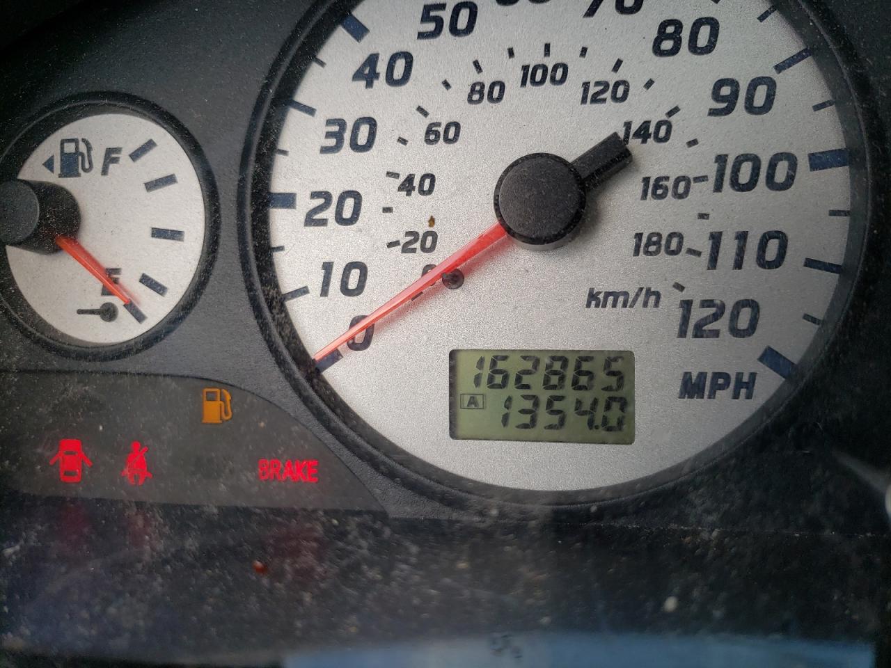 Photo 8 from auction – 2002 NISSAN PATHFINDER with VIN JN8DR09Y12W724848