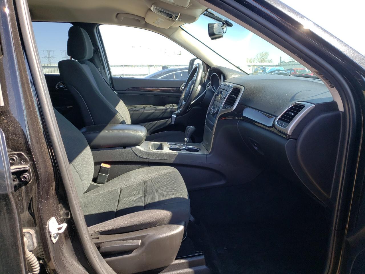 Photo 5 from auction – 2012 JEEP GRAND CHER with VIN 1C4RJFAG1CC350078
