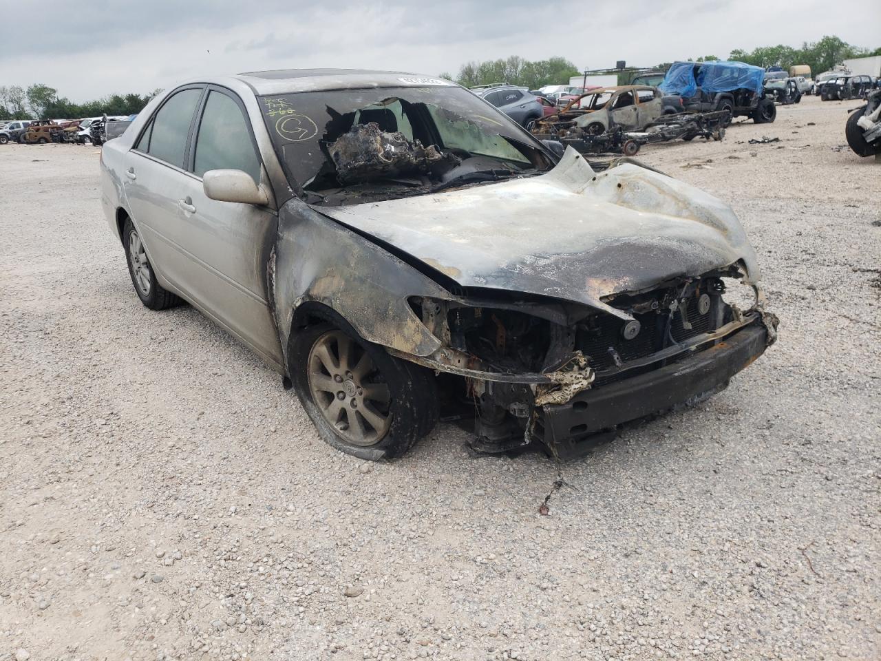 Photo 1 from auction – 2004 TOYOTA CAMRY LE with VIN 4T1BE30K74U284024