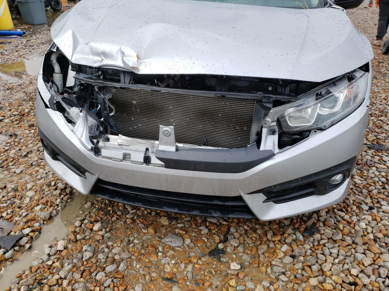 Photo 9 from auction – 2016 HONDA CIVIC EX with VIN 19XFC1F30GE035731